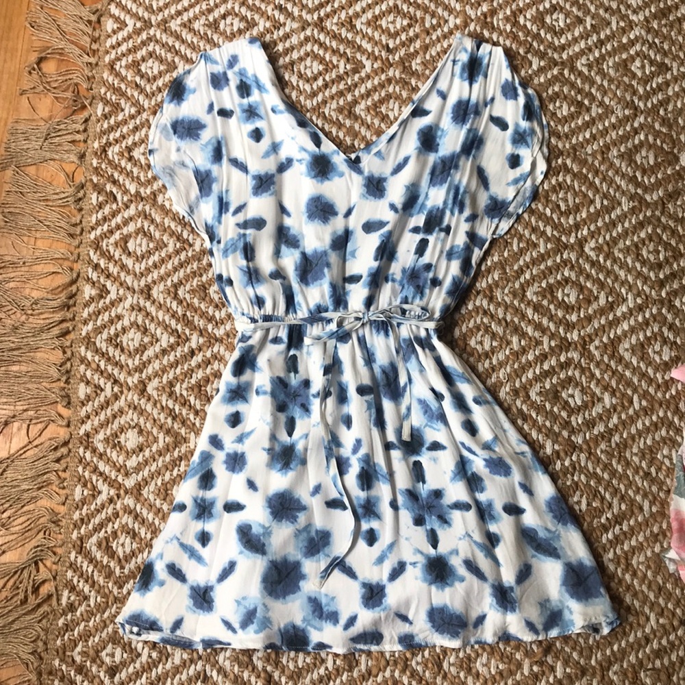 BB Dakota dress